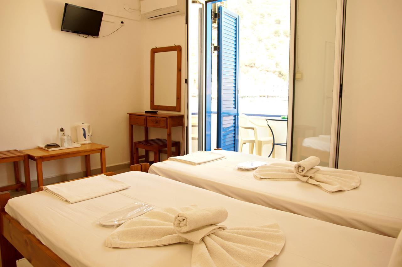 Madares Hotel ลูโตร ภายนอก รูปภาพ